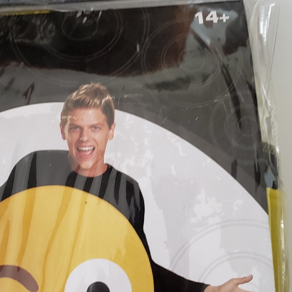 Emoji tongue out costume NEW Adult Halloween - Picture 6 of 9